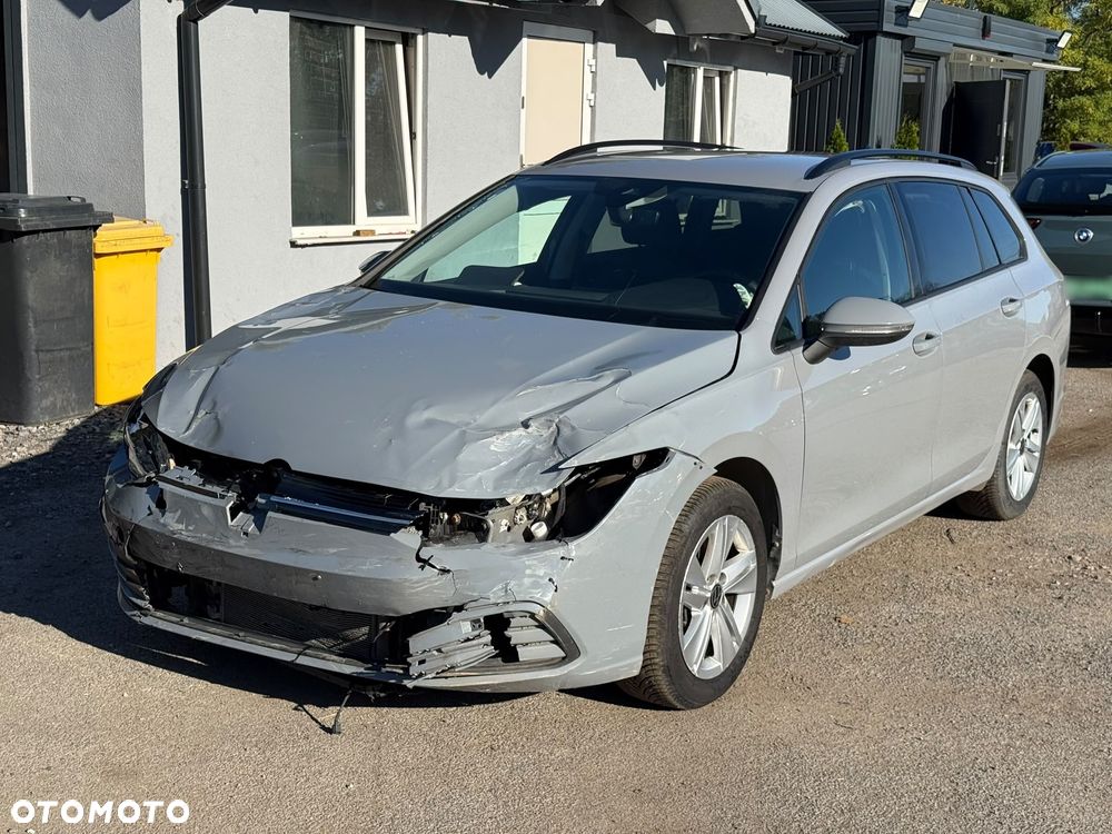 Volkswagen Golf Variant - 9