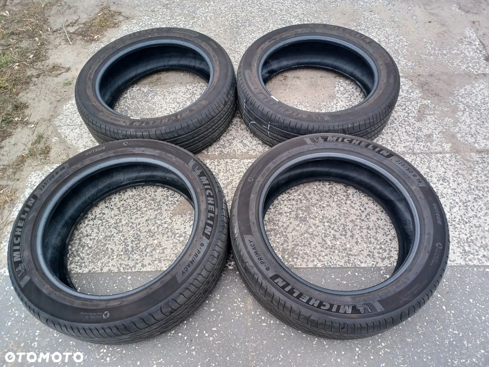 MICHELIN E PRIMACY 225/50 R19 96 V - 1