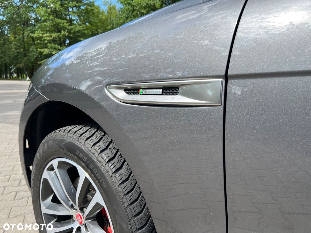 Jaguar F-Pace 20d AWD R-Sport - 7
