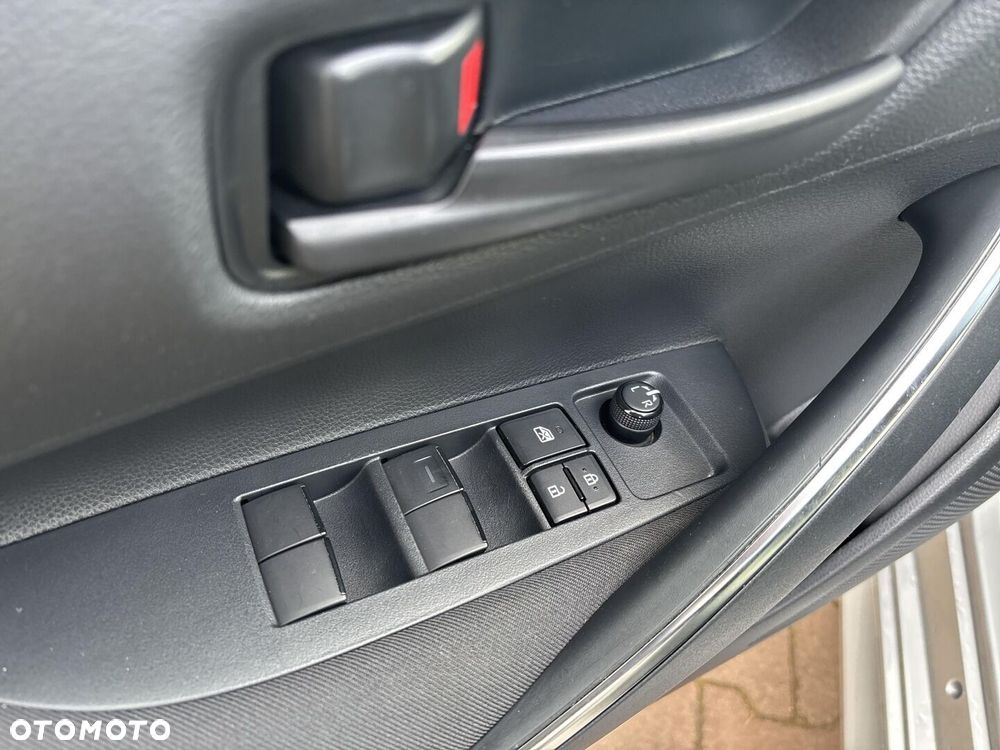 Toyota Corolla 1.8 Hybrid Active - 17