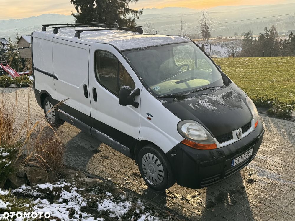 Renault Trafic - 1