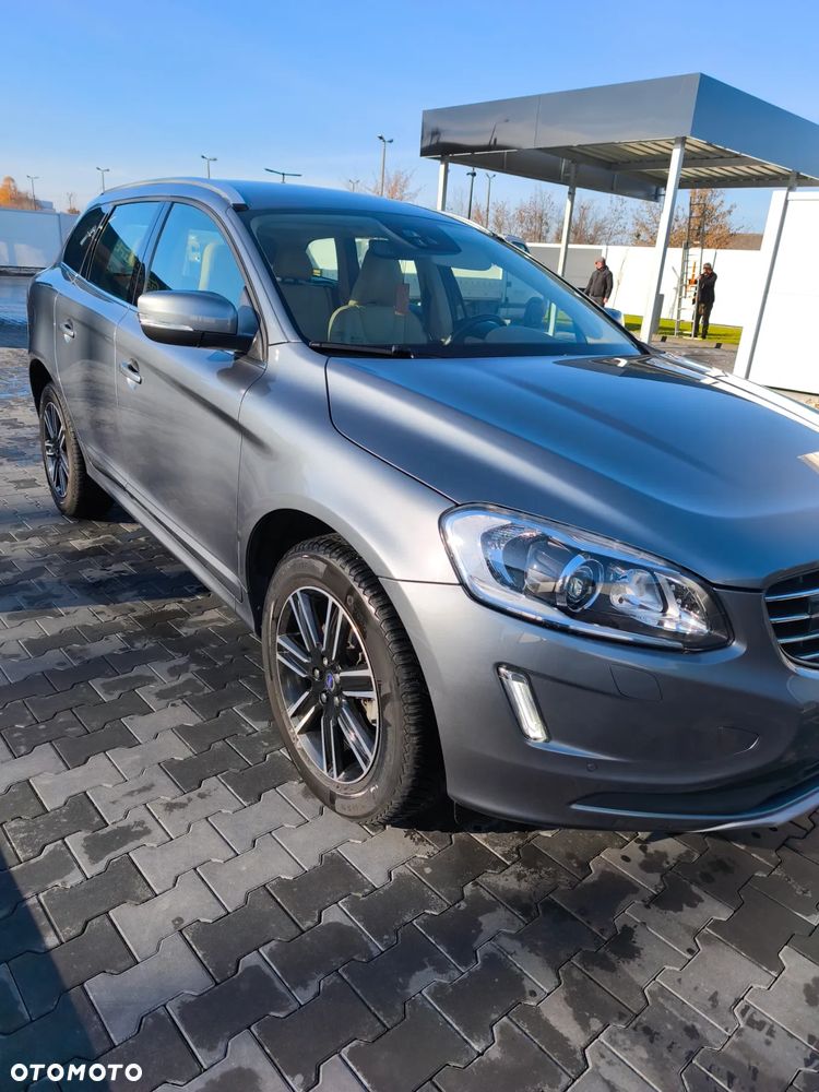 Volvo XC 60 D4 Momentum - 30