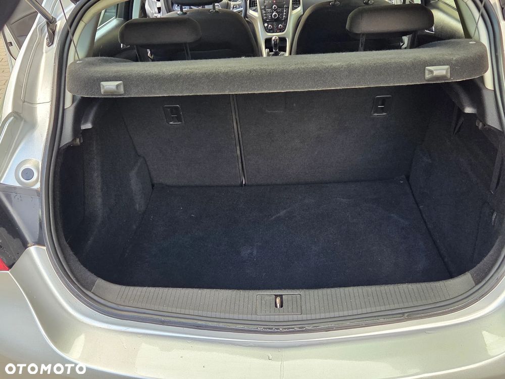 Opel Astra 1.6 Active - 23