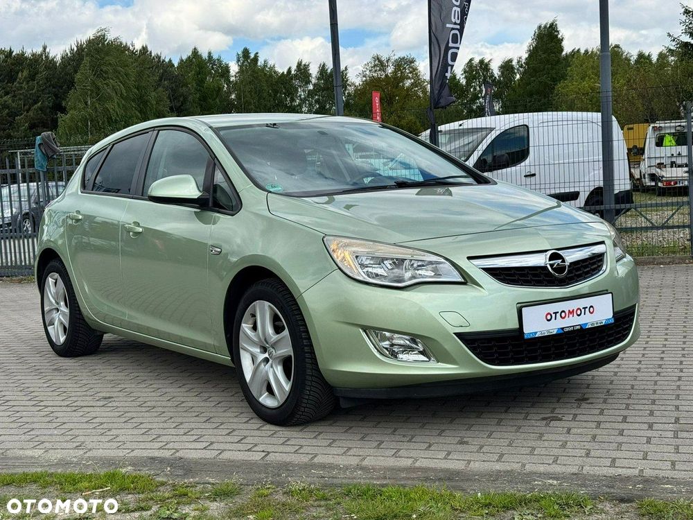 Opel Astra 1.4 T Enjoy - 15
