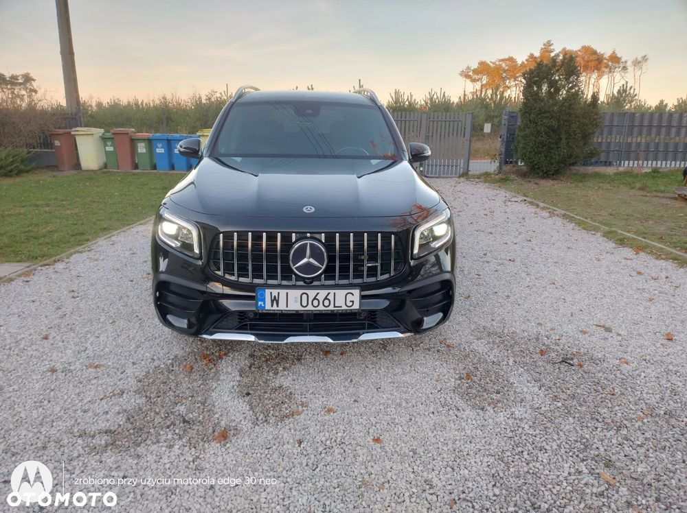 Mercedes-Benz GLB 200 d 4-Matic AMG Line 8G-DCT - 11