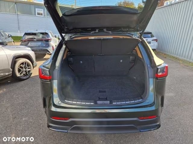 Lexus NX 450h+ E-FOUR Executive - 8