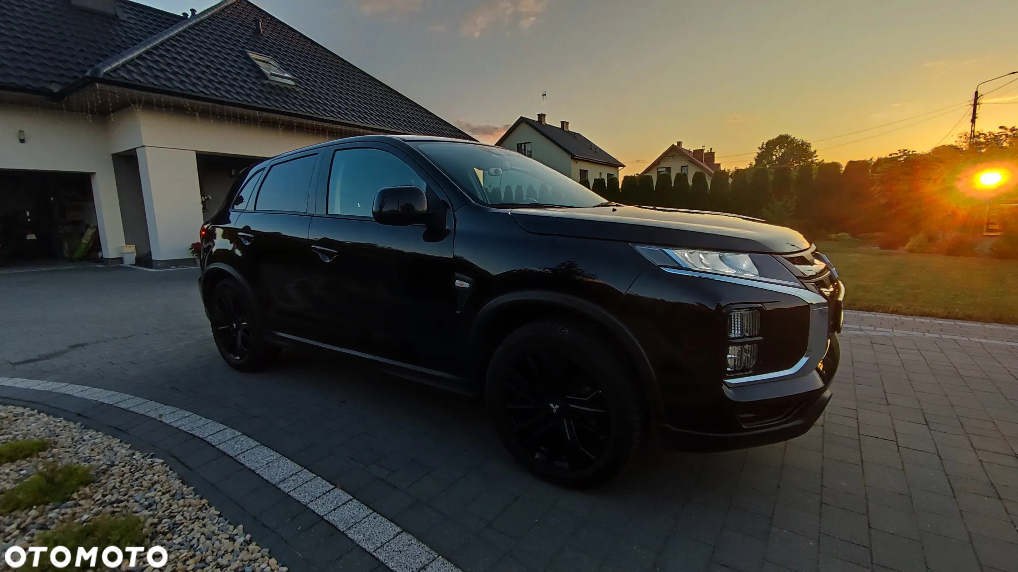 Mitsubishi ASX - 2