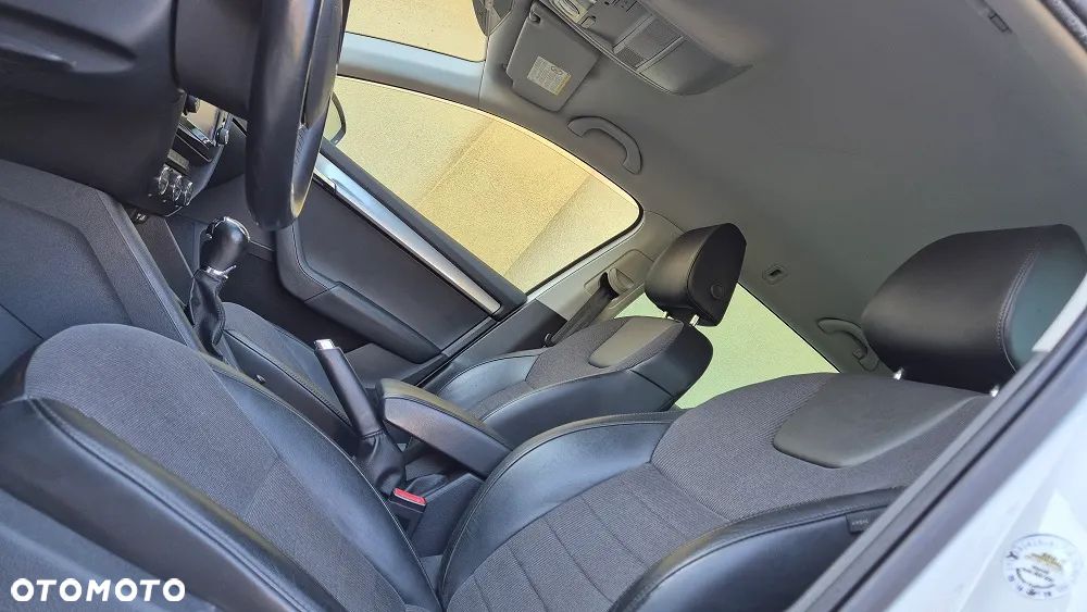Skoda Octavia 2.0 TDI 4x4 Ambition DSG - 6