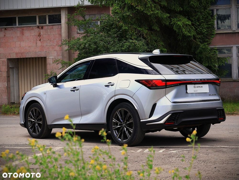 Lexus RX 450h+ F Sport Design - 8