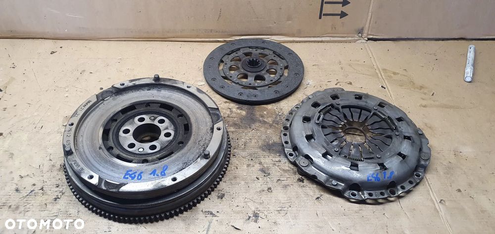 Sprzęgło dwumas koło dwumasowe BMW 3 E46 1.8i 7512693 - 1
