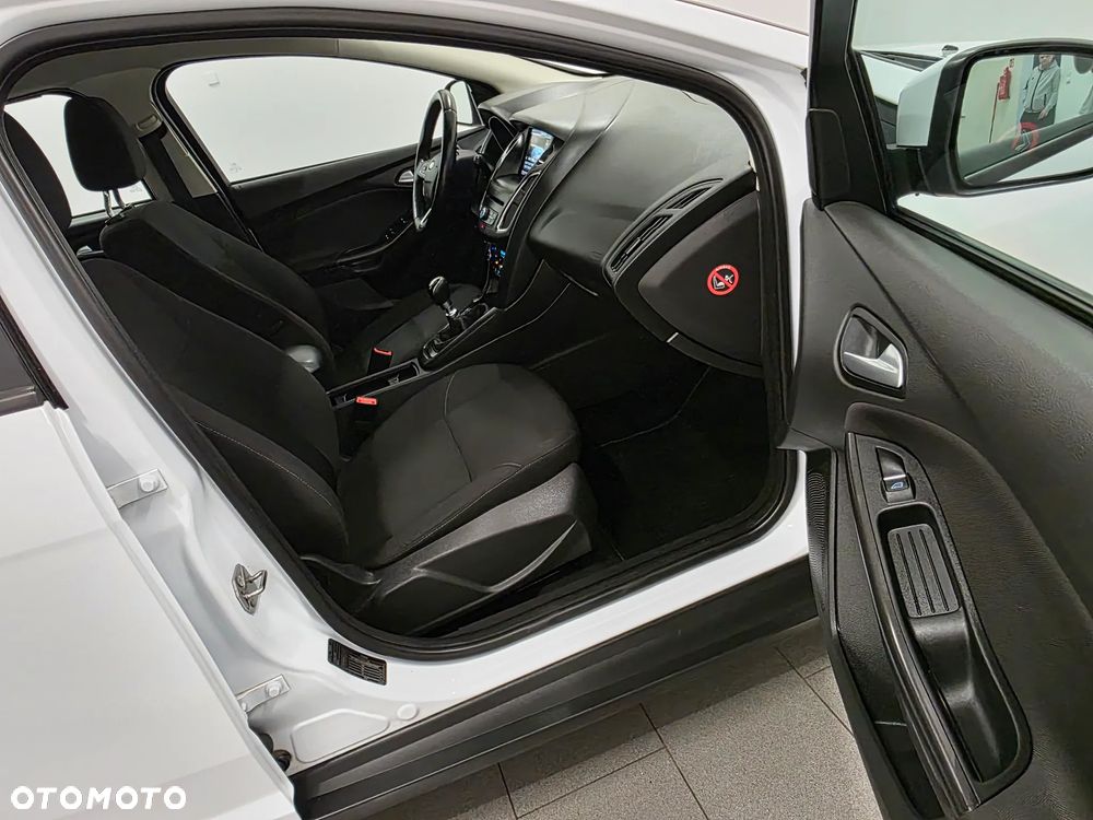 Ford Focus 1.5 TDCi Titanium - 29