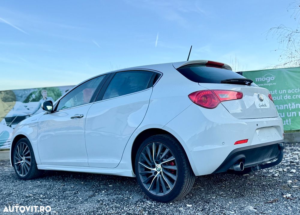 Alfa Romeo Giulietta 2.0 JTDM 16V TCT Sport - 4
