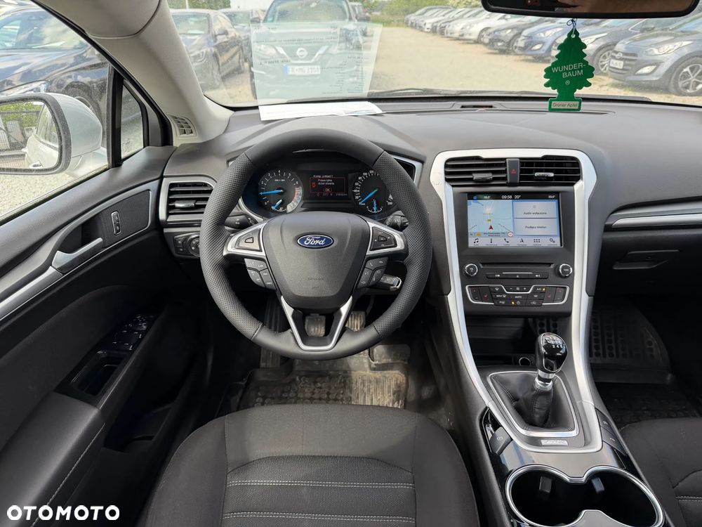 Ford Mondeo 1.5 EcoBoost STart-Stopp Business Edition - 32