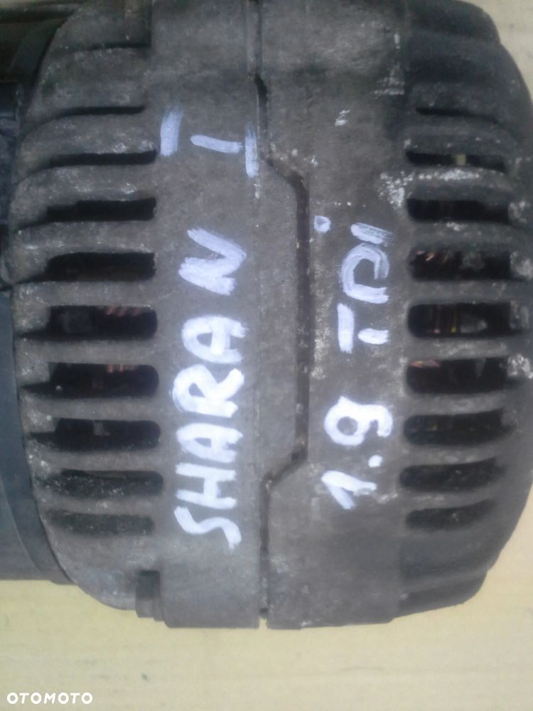 Volkswagen Sharan I 1.9 TDi alternator Bosch 120A 0123510007 021903025G - 3