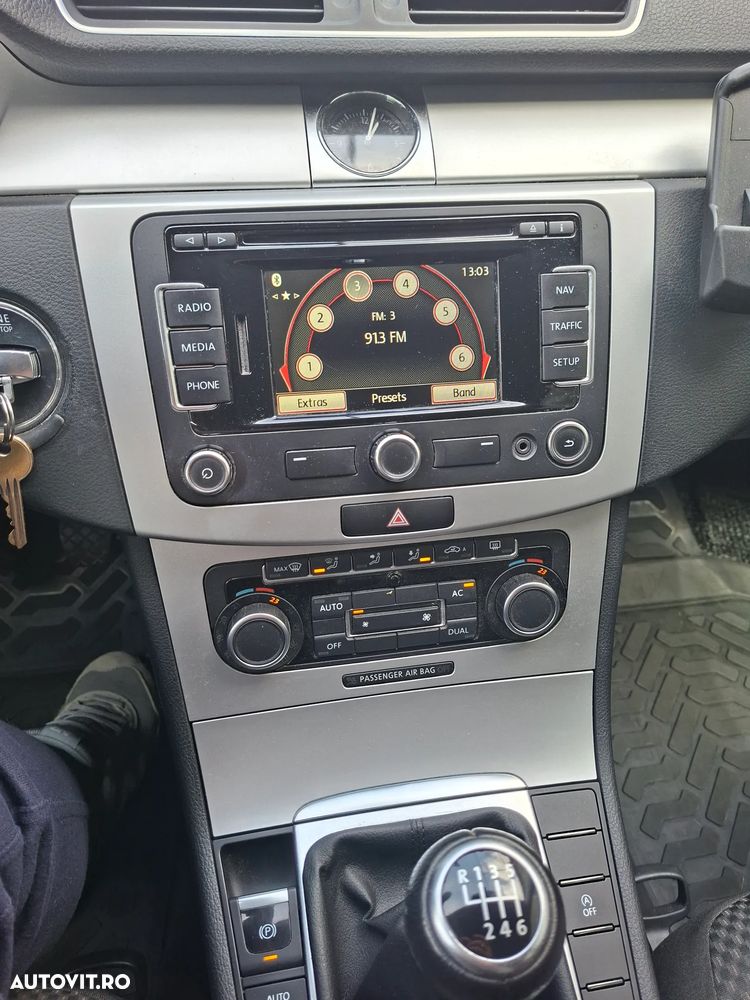 Volkswagen Passat 2.0 TDI DPF Comfortline - 7