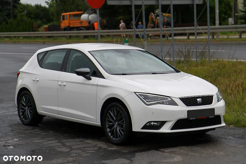 Seat Leon 1.6 TDI Start&Stop CONNECT - 3