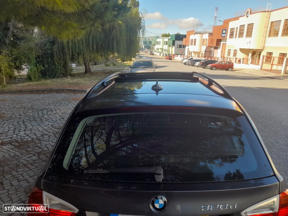 BMW 320 d Touring - 6