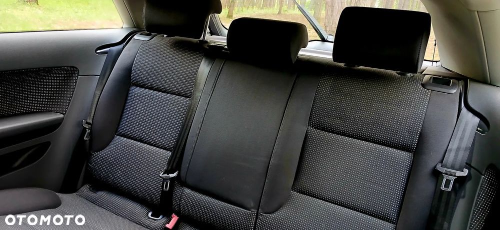 Audi A3 3-drzwiowe 1.6 Attraction - 14