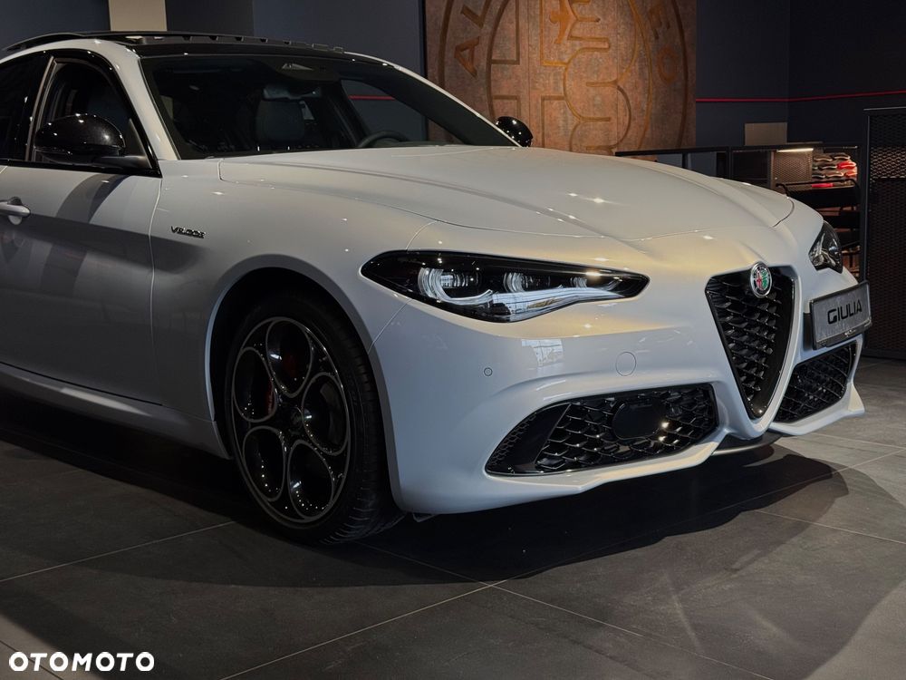 Alfa Romeo Giulia 2026 photo 3