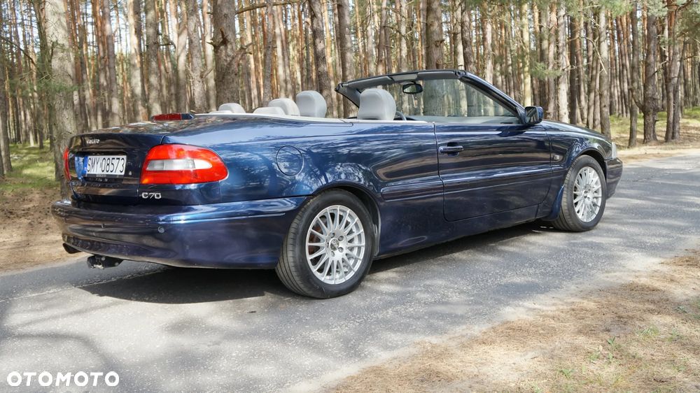 Volvo C70 2.0T - 21