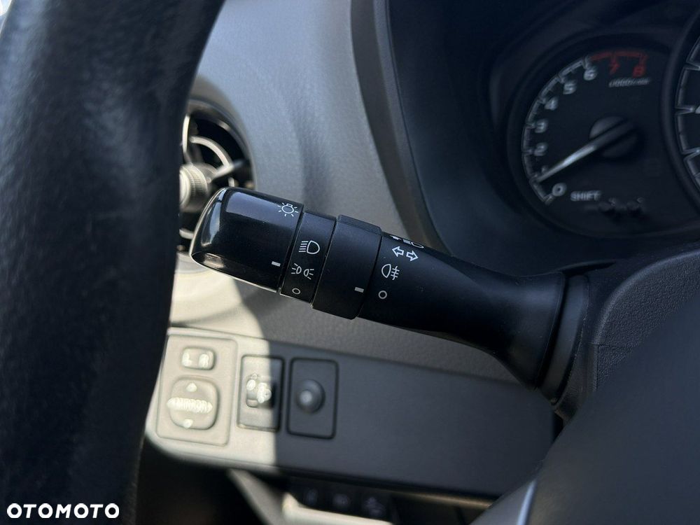 Toyota Yaris 1.5 Active - 17