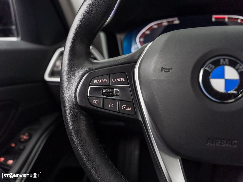 BMW 320 d Line Sport Auto - 19