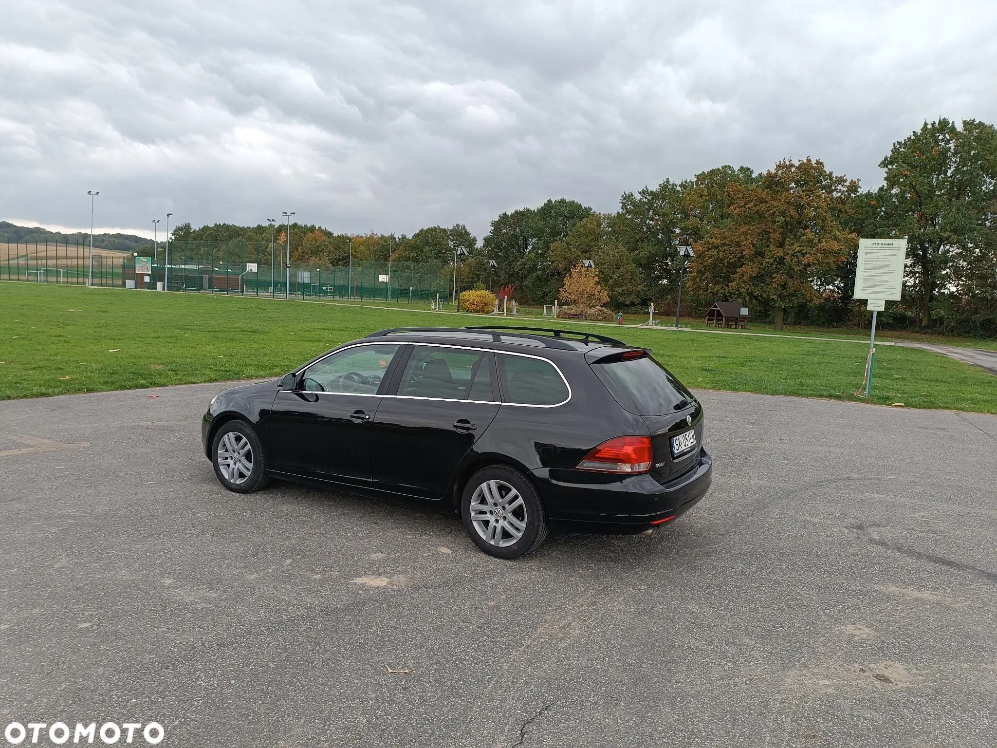 Volkswagen Golf VI 1.6 TDI Highline - 4