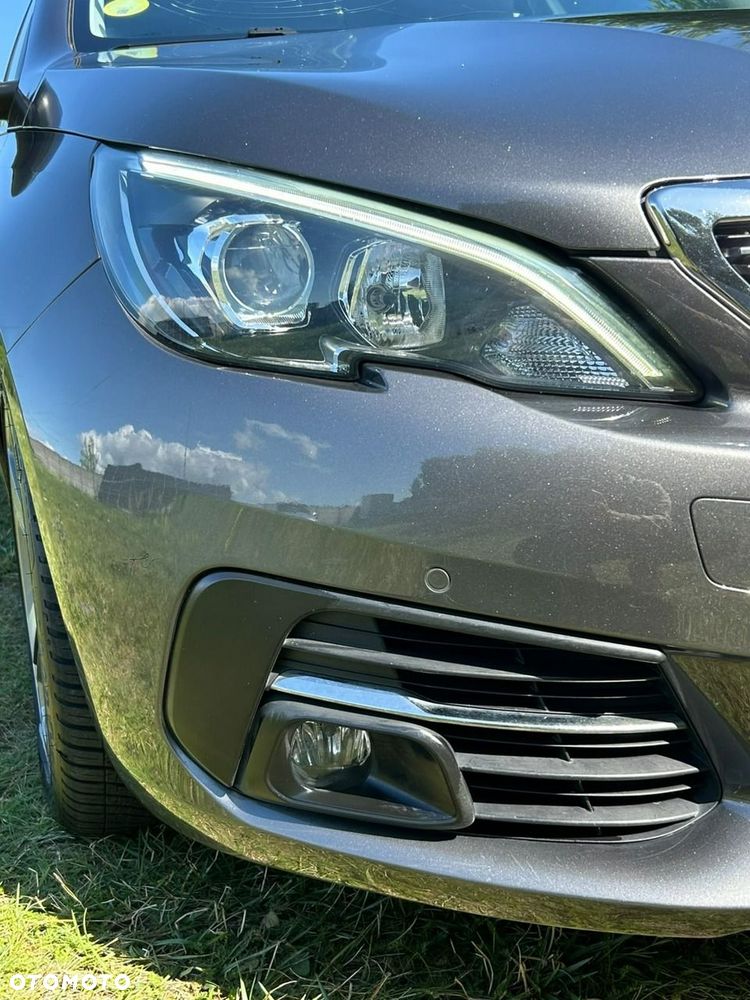 Peugeot 308 - 21
