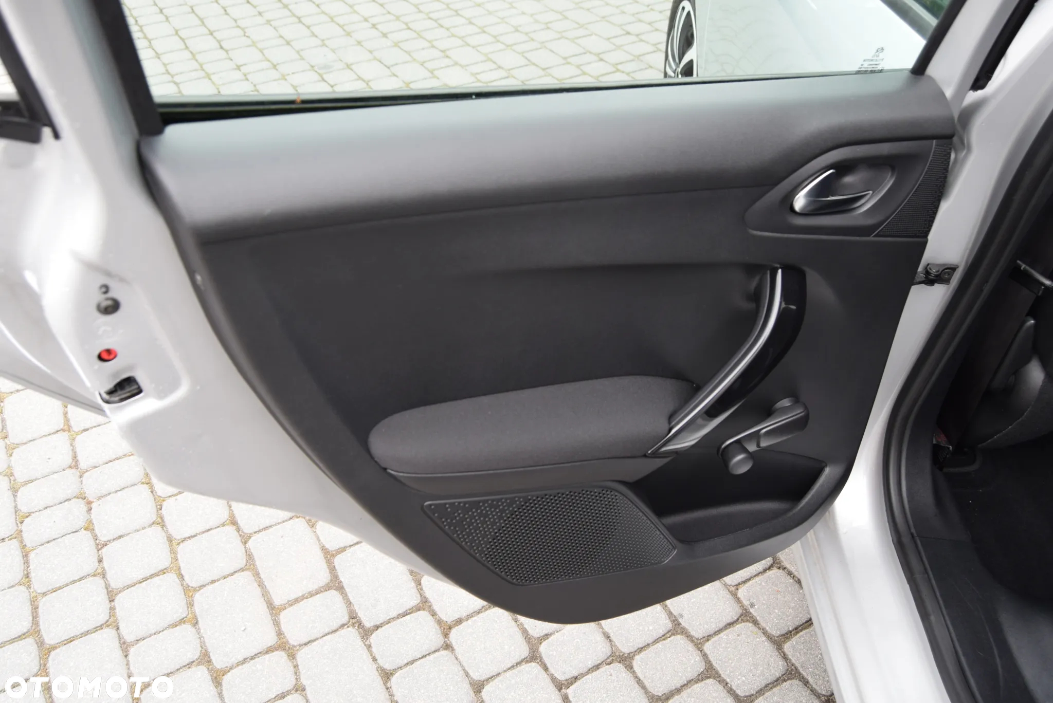 Peugeot 208 1.2 PureTech Active - 20