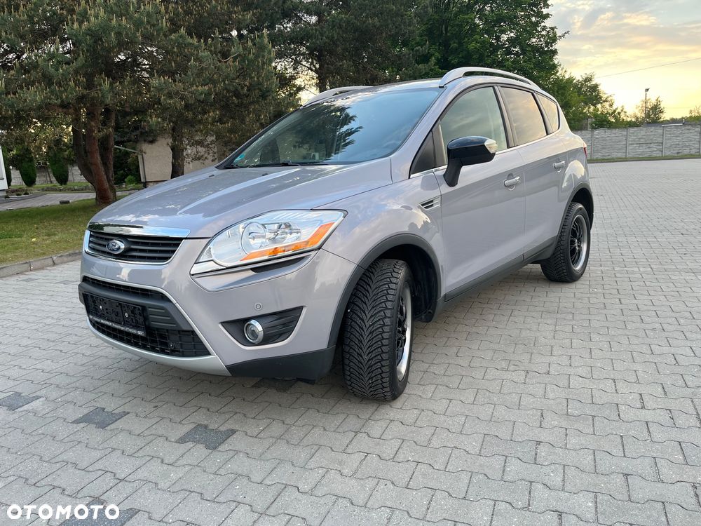Ford Kuga 2.0 TDCi 4x4 Titanium - 2