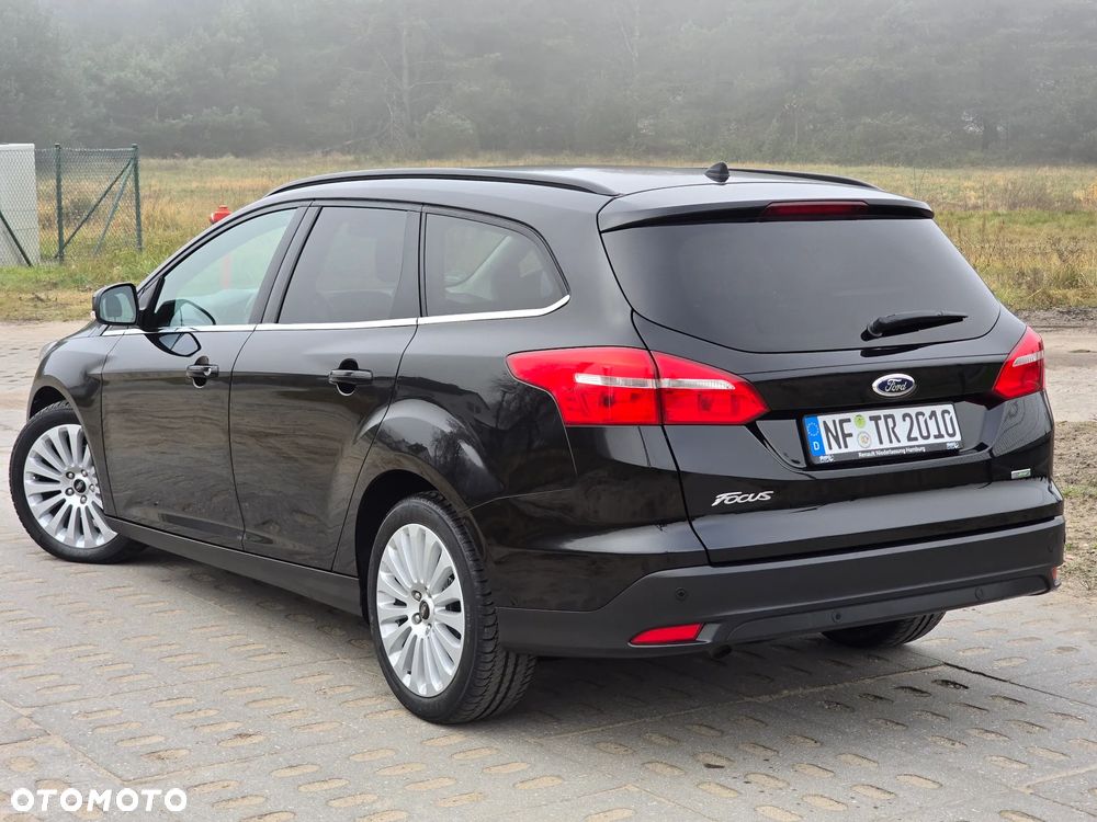 Ford Focus 1.0 EcoBoost Titanium - 17