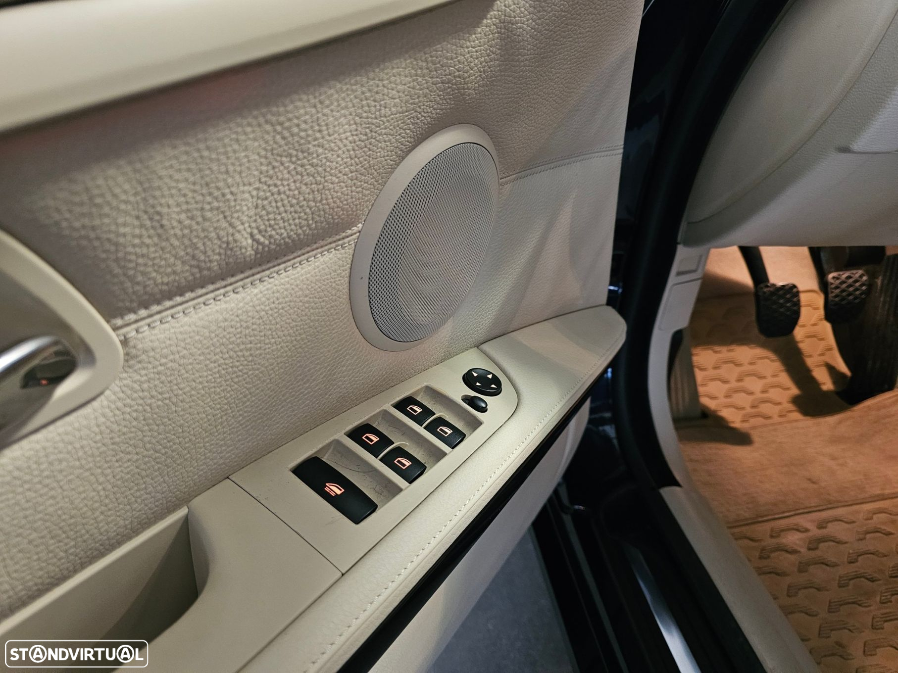 BMW 325 i - 27