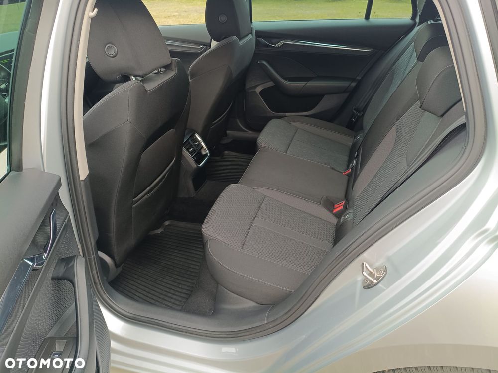 Skoda Octavia 2.0 TSI 4x4 Style DSG - 16