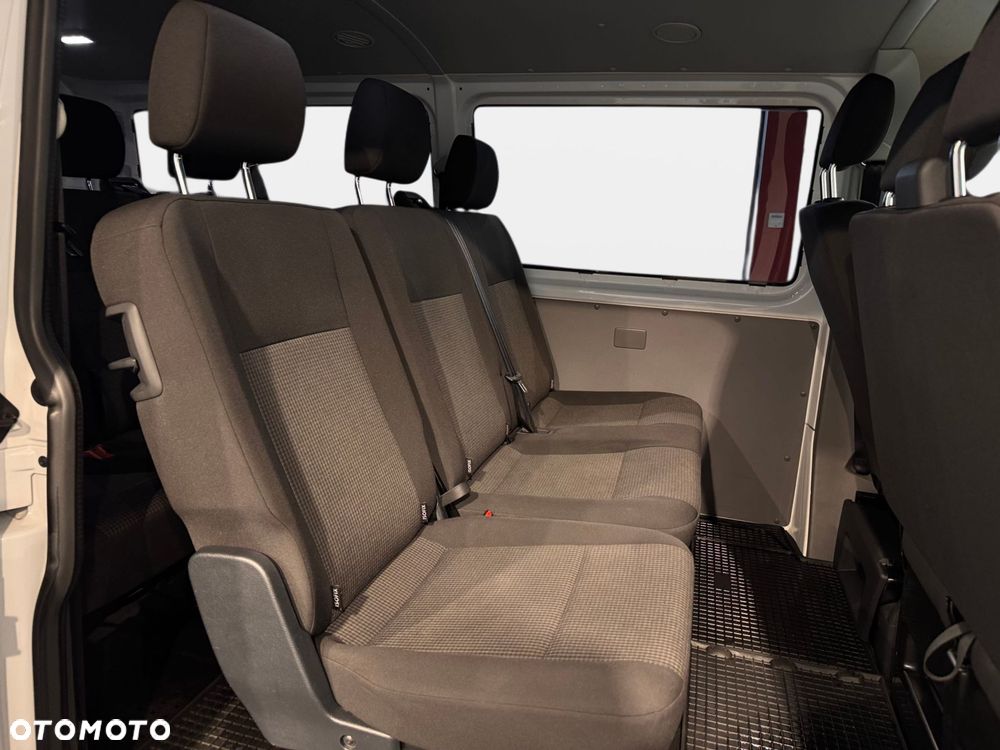 Volkswagen Transporter - 13