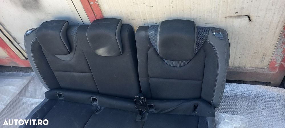 Banchete spate Renault Clio 2017 - 1