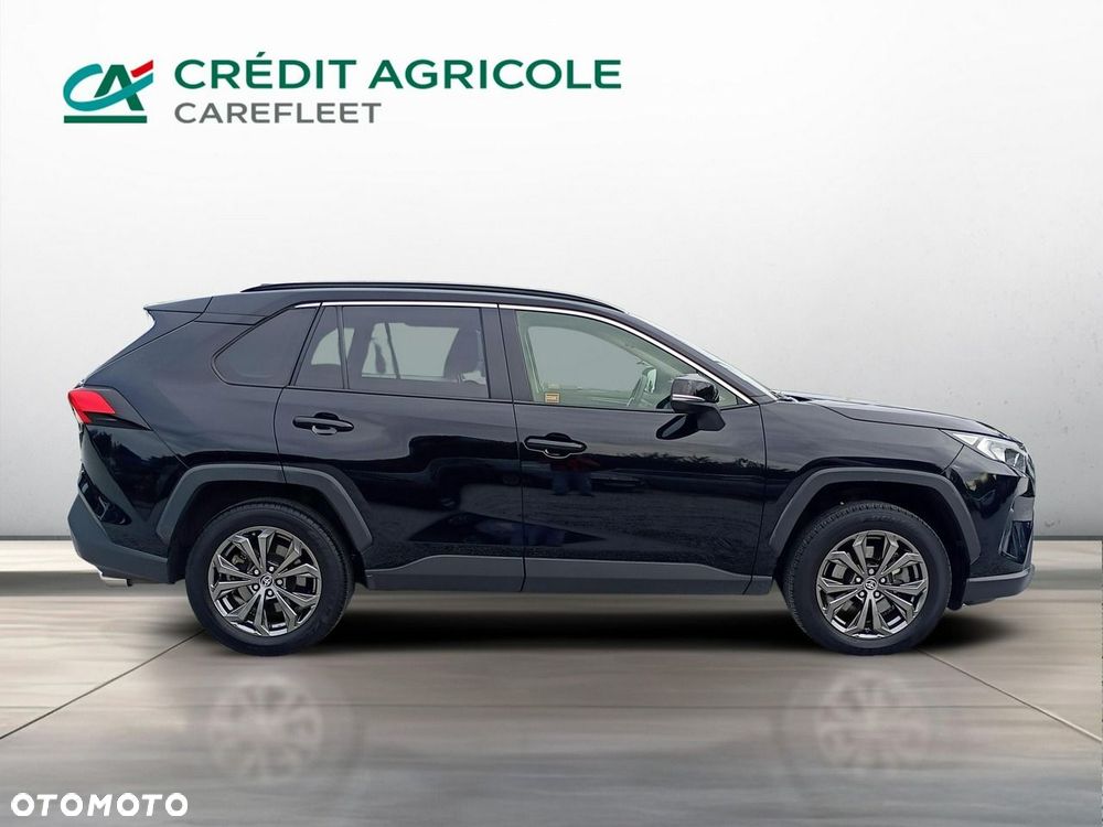 Toyota RAV4 - 8
