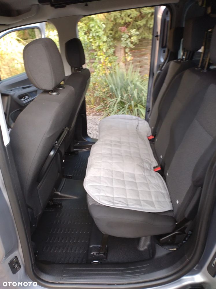 Toyota Proace City 1.5 D-4D Long 2,4t Active (bryg.) - 15