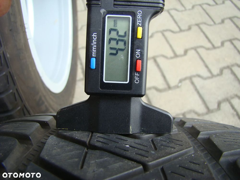 a70 5x112 Audi Q5 8Jx18 235/60 R18 opony zima - 15