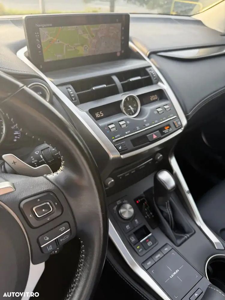 Lexus Seria NX 300h AWD Executive Plus - 10