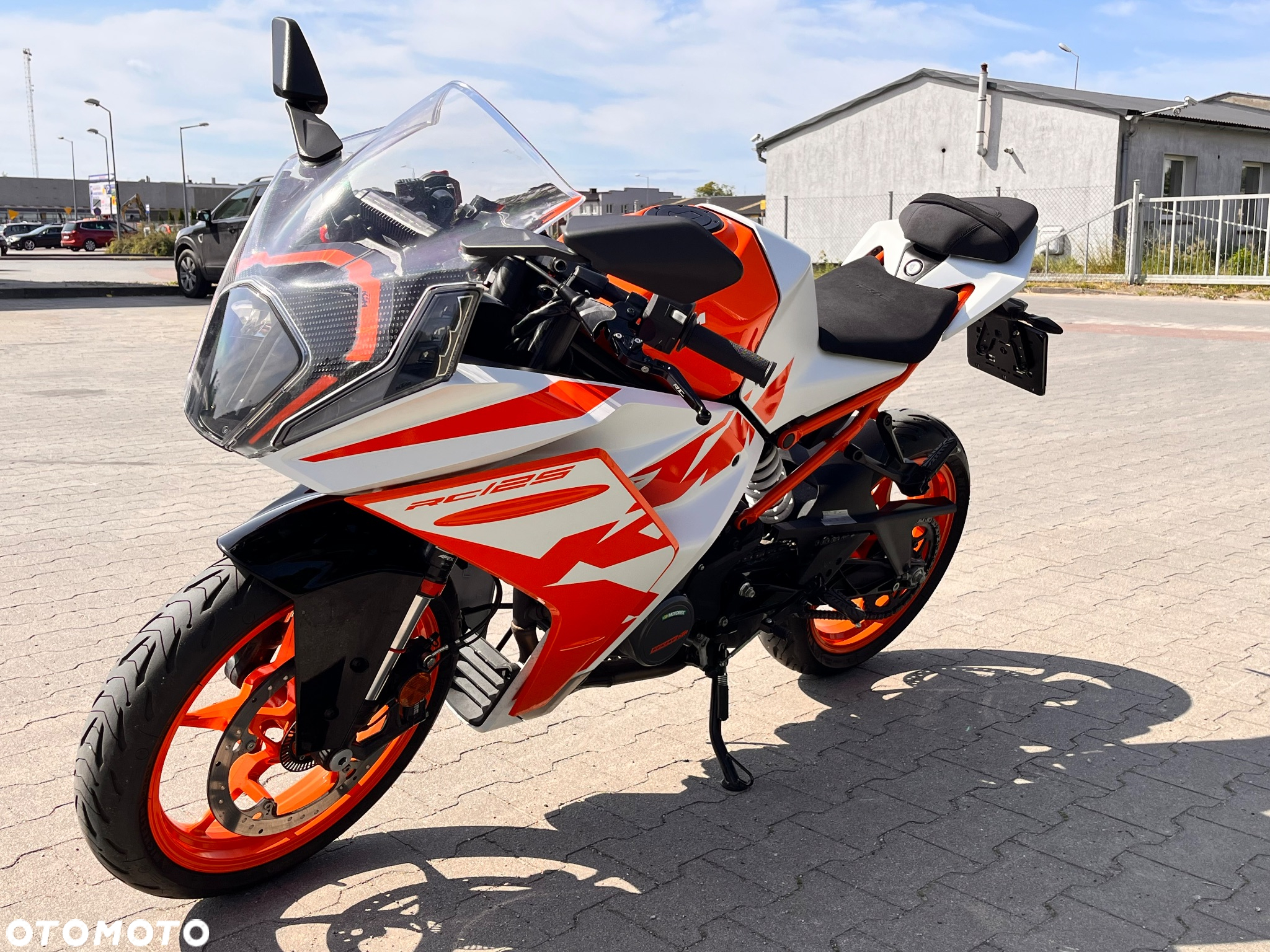 KTM RC 125 - 7