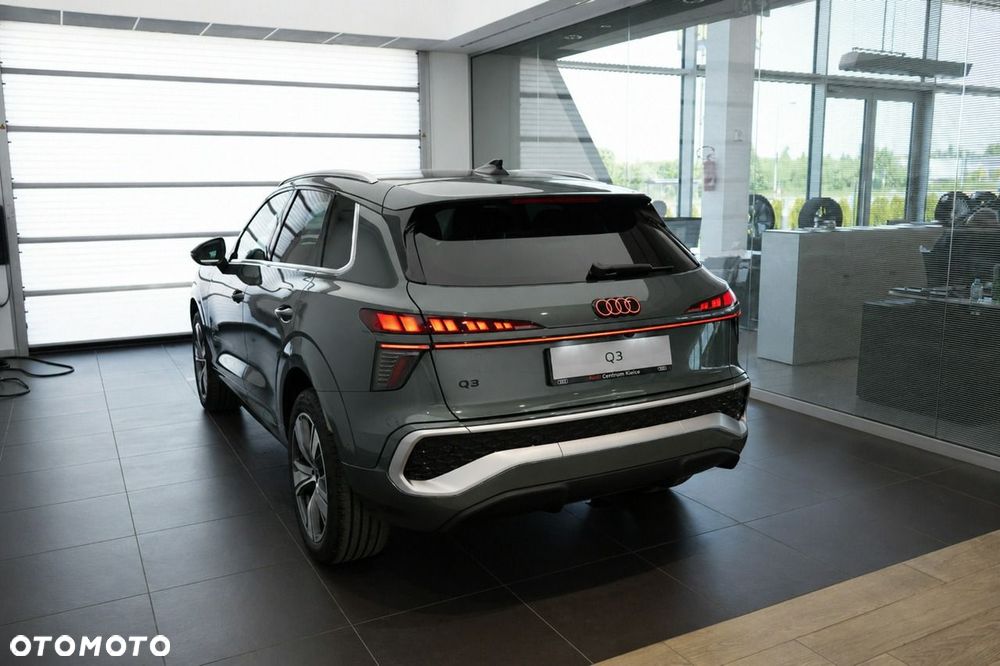 Audi Q3 - 4