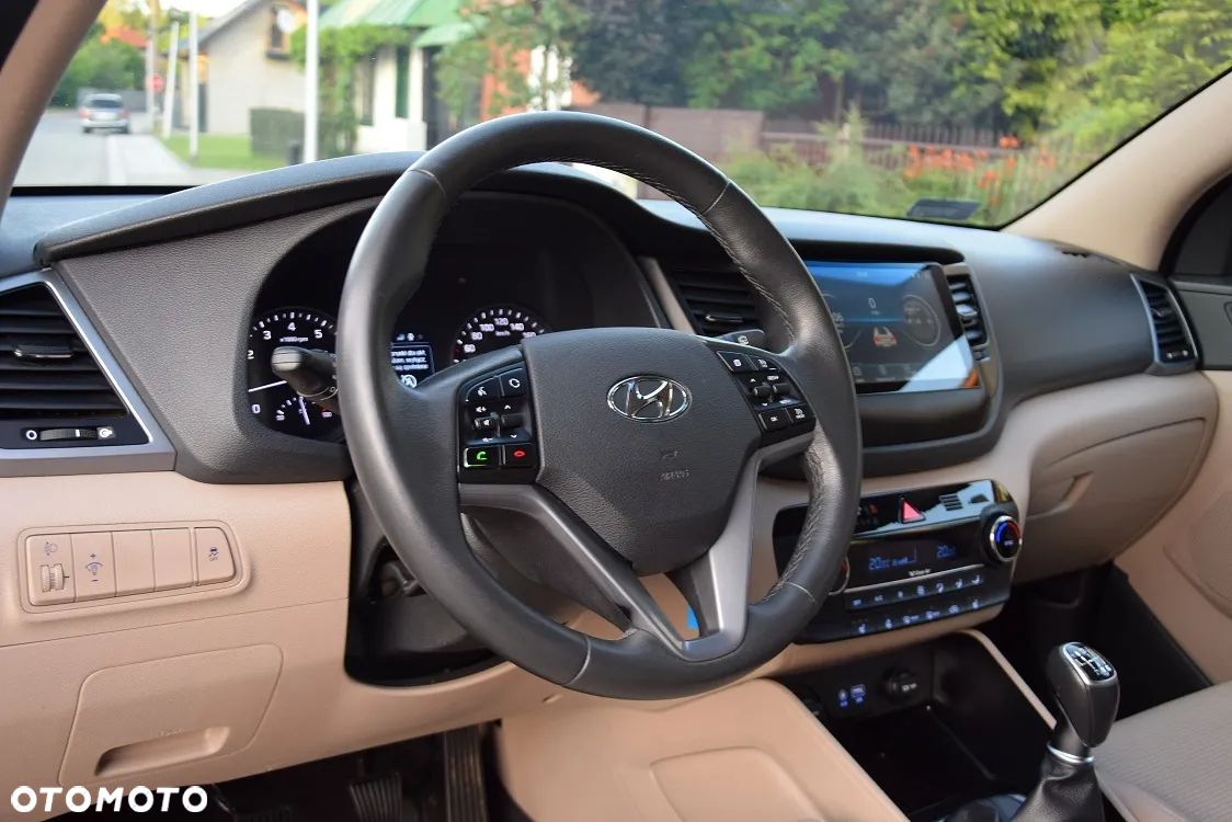 Hyundai Tucson 1.6 GDI BlueDrive Style 2WD - 6