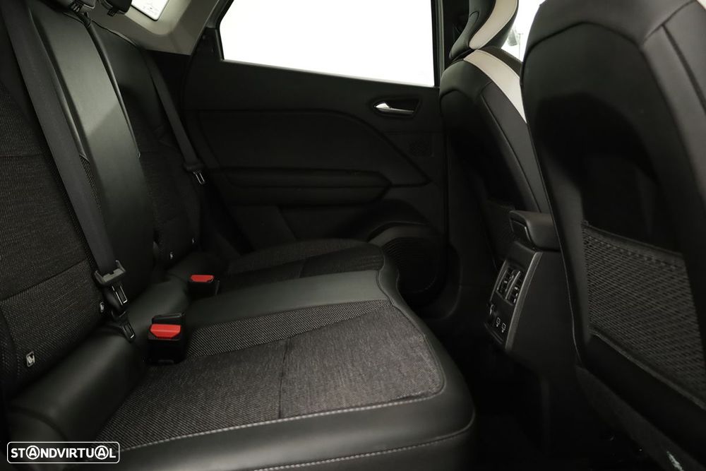 Renault Captur 1.0 TCe Techno - 23