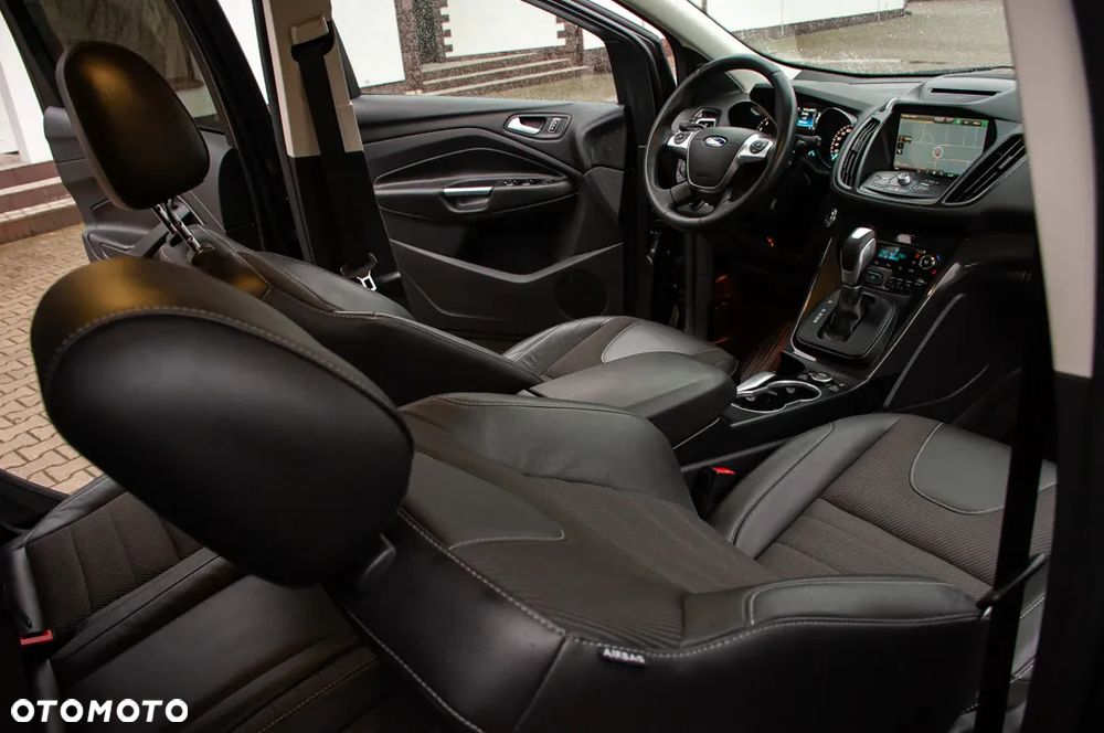 Ford Kuga 1.5 EcoBoost 4x4 Titanium - 25