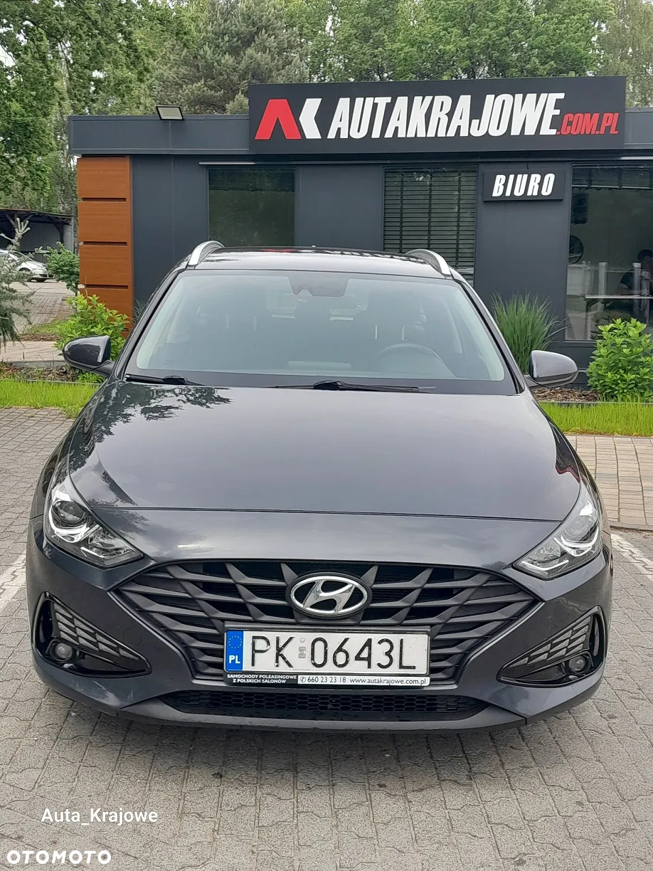Hyundai i30 1.5 DPI Classic + - 6