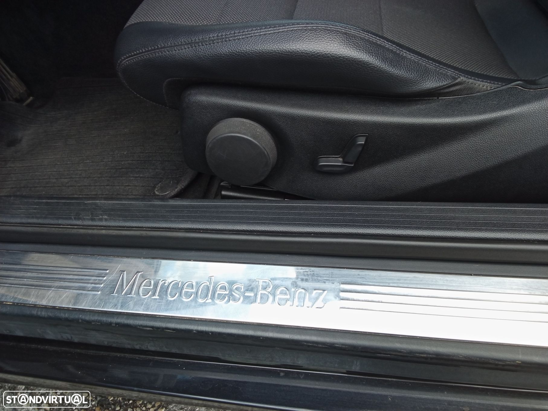 Mercedes-Benz E 250 CDi Avantgarde BlueEfficiency Auto. - 24