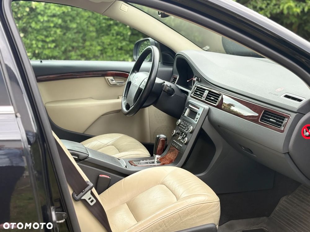 Volvo S80 - 13