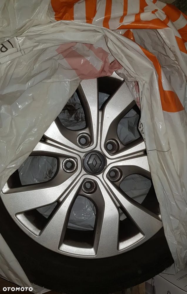 Renault Megane BLUE dCi 115 EDC LIMITED - 26