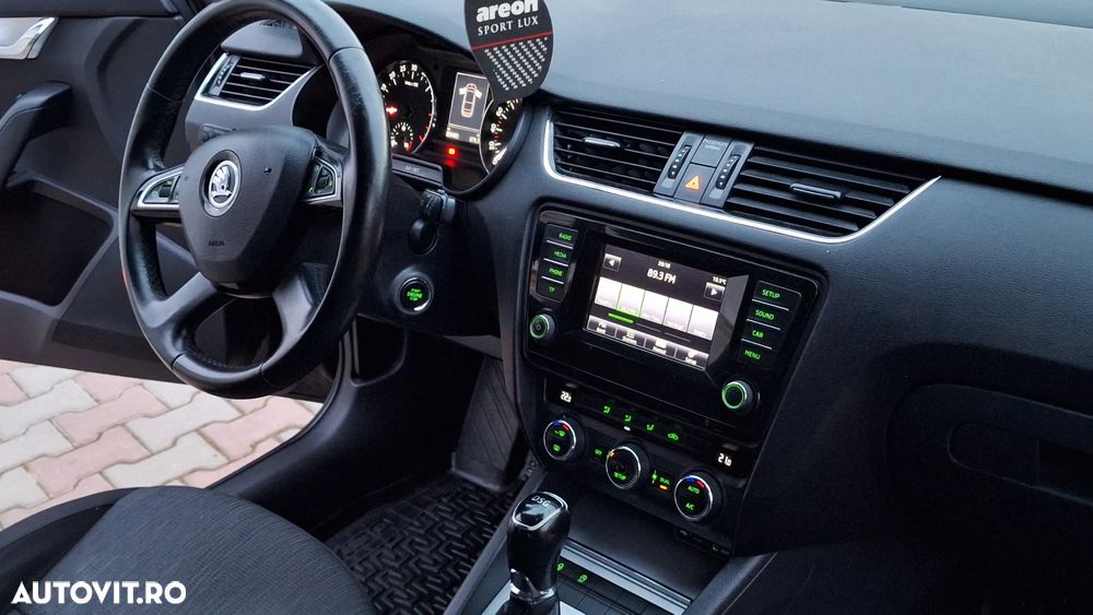 Skoda Octavia 2.0 TDI Green tec DSG Elegance - 13