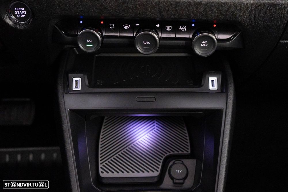 Citroën C4 X 1.2 PureTech Shine Pack EAT8 - 25